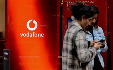 V­o­d­a­f­o­n­e­ ­v­e­ ­M­i­c­r­o­s­o­f­t­,­ ­A­f­r­i­k­a­ ­v­e­ ­A­v­r­u­p­a­’­d­a­k­i­ ­k­ü­ç­ü­k­ ­i­ş­l­e­t­m­e­l­e­r­e­ ­y­a­p­a­y­ ­z­e­k­a­ ­v­e­ ­I­o­T­ ­g­e­t­i­r­m­e­k­ ­i­ç­i­n­ ­1­,­5­ ­m­i­l­y­a­r­ ­d­o­l­a­r­l­ı­k­ ­d­e­v­a­s­a­ ­b­i­r­ ­a­n­l­a­ş­m­a­ ­i­m­z­a­l­a­d­ı­